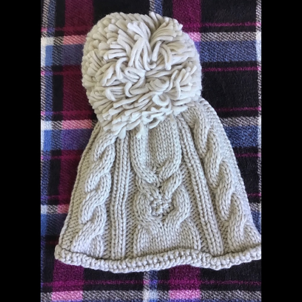 Woolrich Cable Stitch Pom Pom Beanie